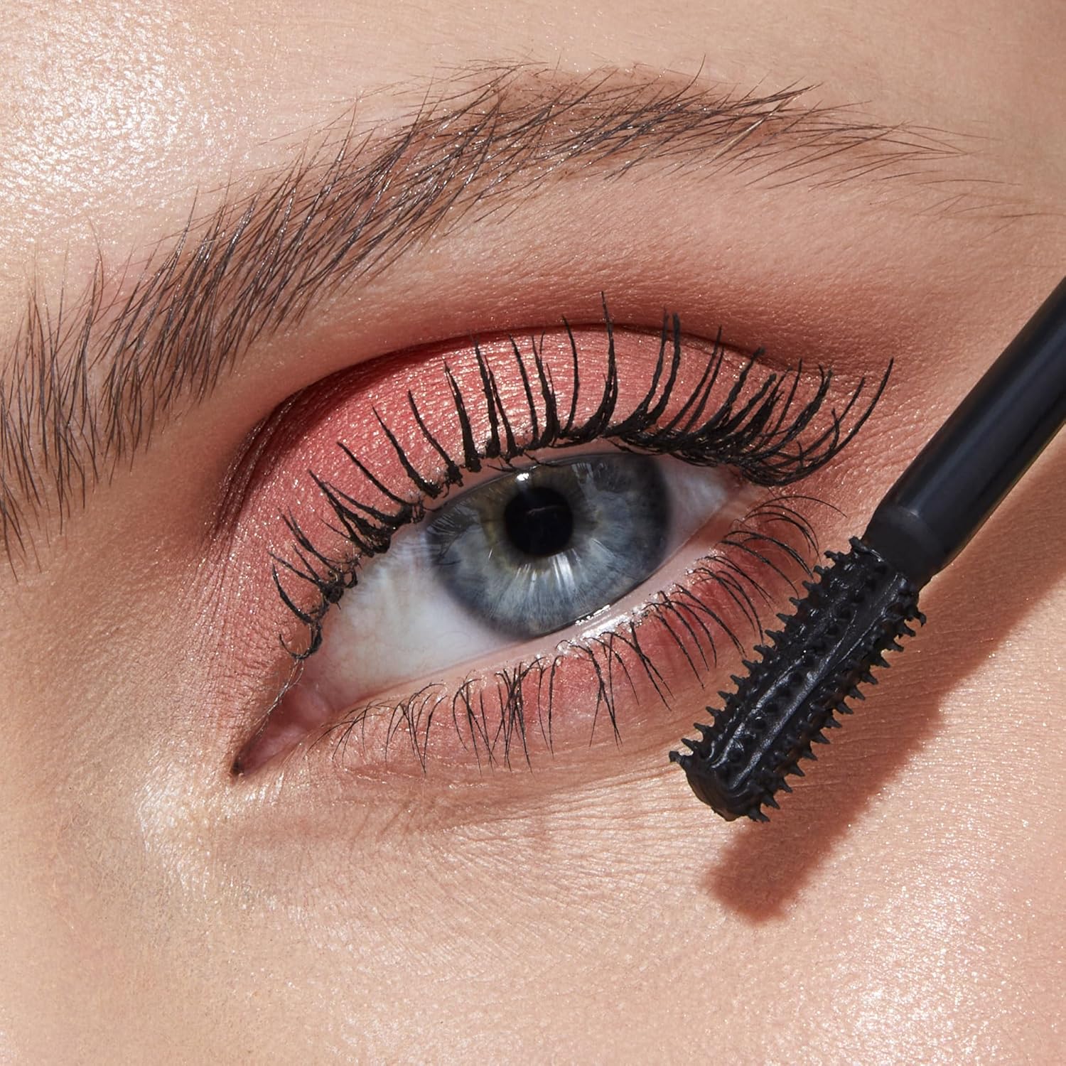 kiko milano maxi mod mascara - الصورة 3
