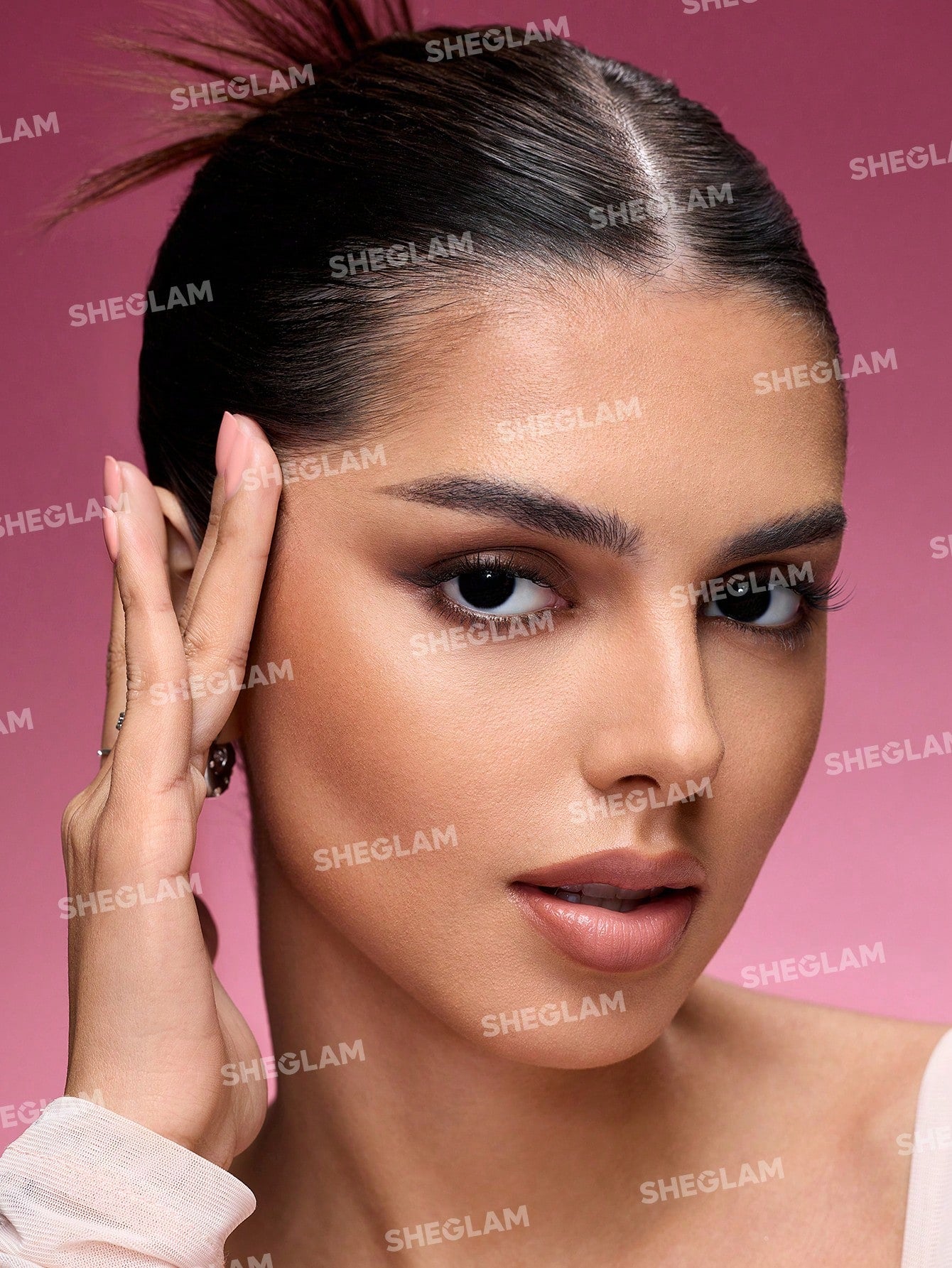 SHEGLAM Baked Glow Setting Powder - الصورة 17