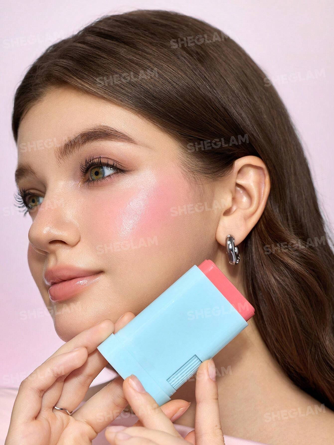 Sheglam Glass Glow Blush Stick - الصورة 3