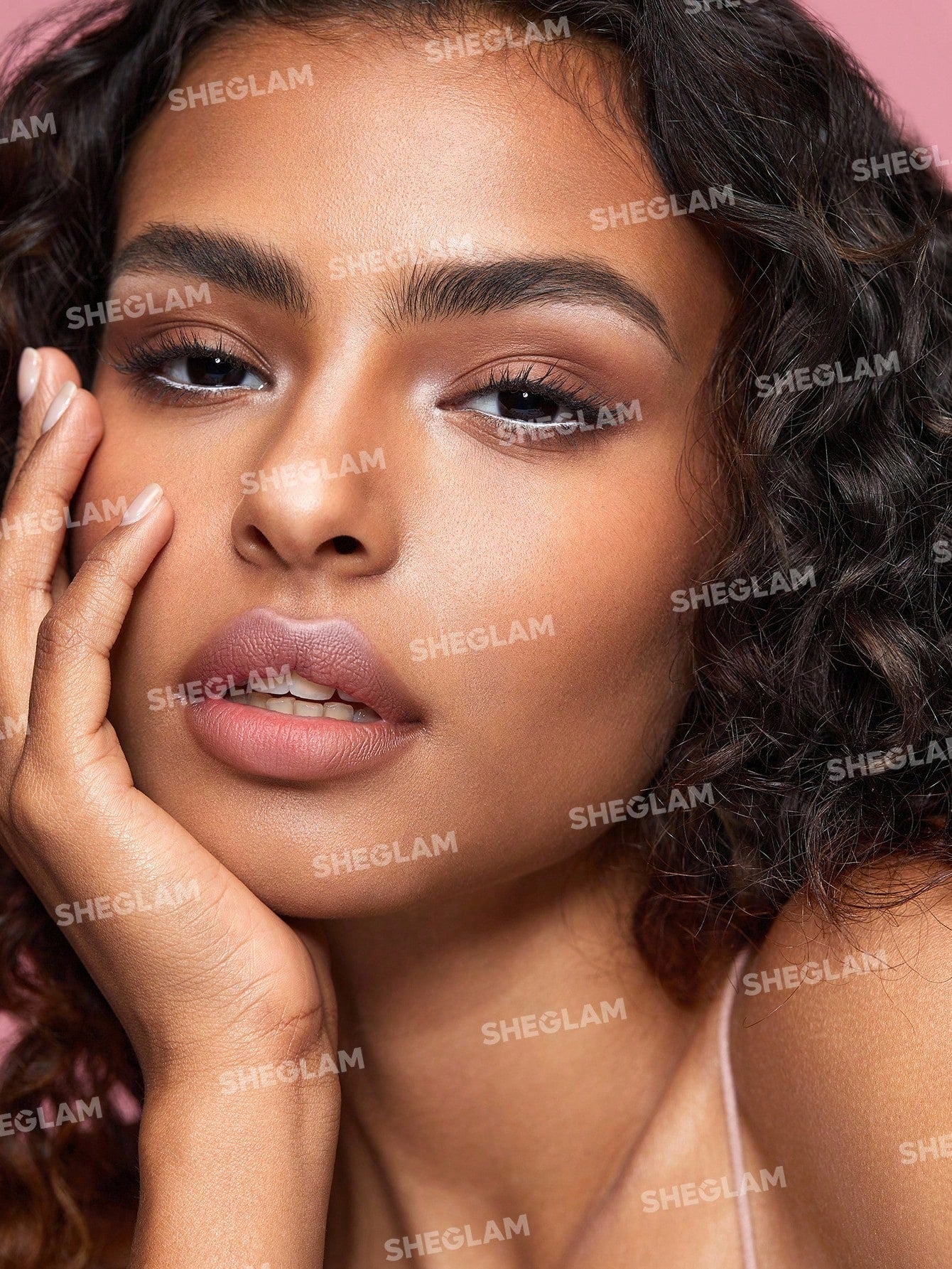 SHEGLAM Fairy Wand Precision Highlighter Pencil - الصورة 10