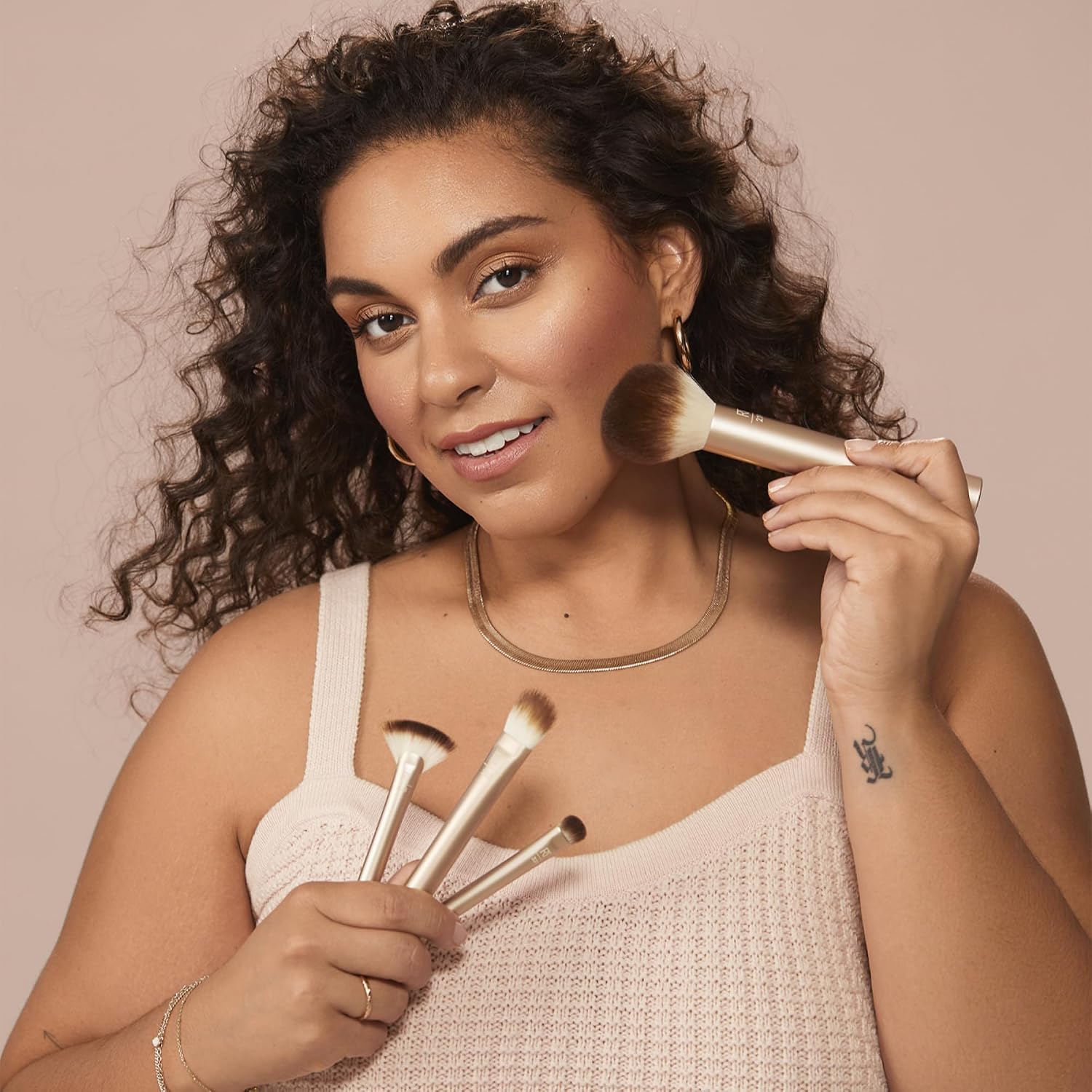 Real Techniques Au Naturale Makeup Brush Set - 9 Pcs - الصورة 3