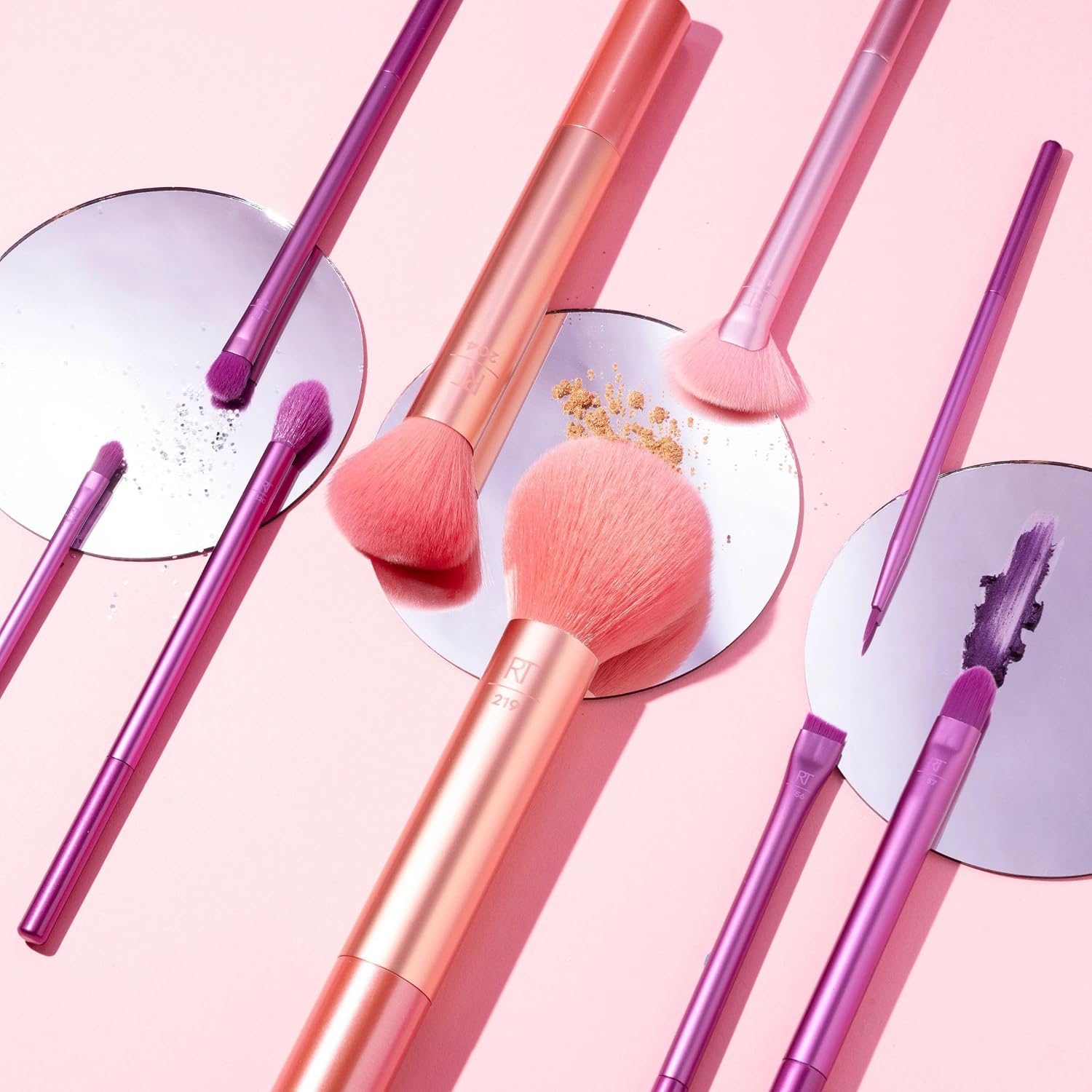 Real Techniques Insta Artist Brush Kit - الصورة 6